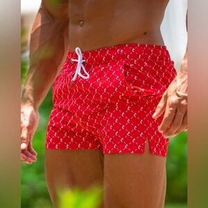 THRST MOTIF TEARDROP SWIM SHORTS